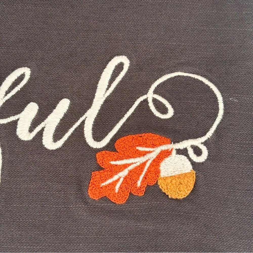 THRESHOLD “Thankful” Table Runner